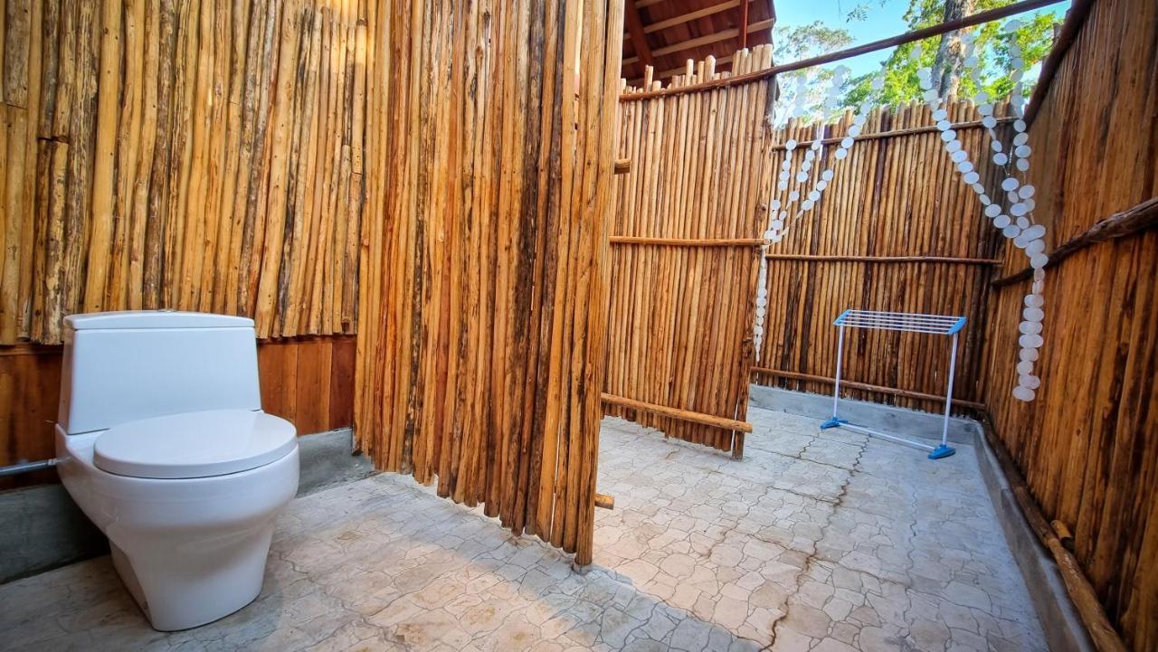Lihaga Island & Beach Club Serai ภายนอก รูปภาพ